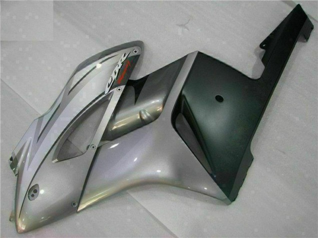 Carenado CBR 1000 RR 2004-2005 - Plata Carenado CBR 1000 RR 2004-2005 - Plata